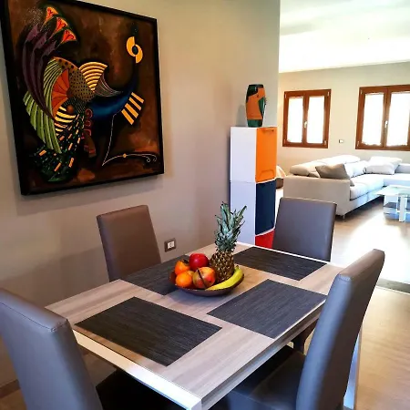 Apartment Luxury Garden Marina *